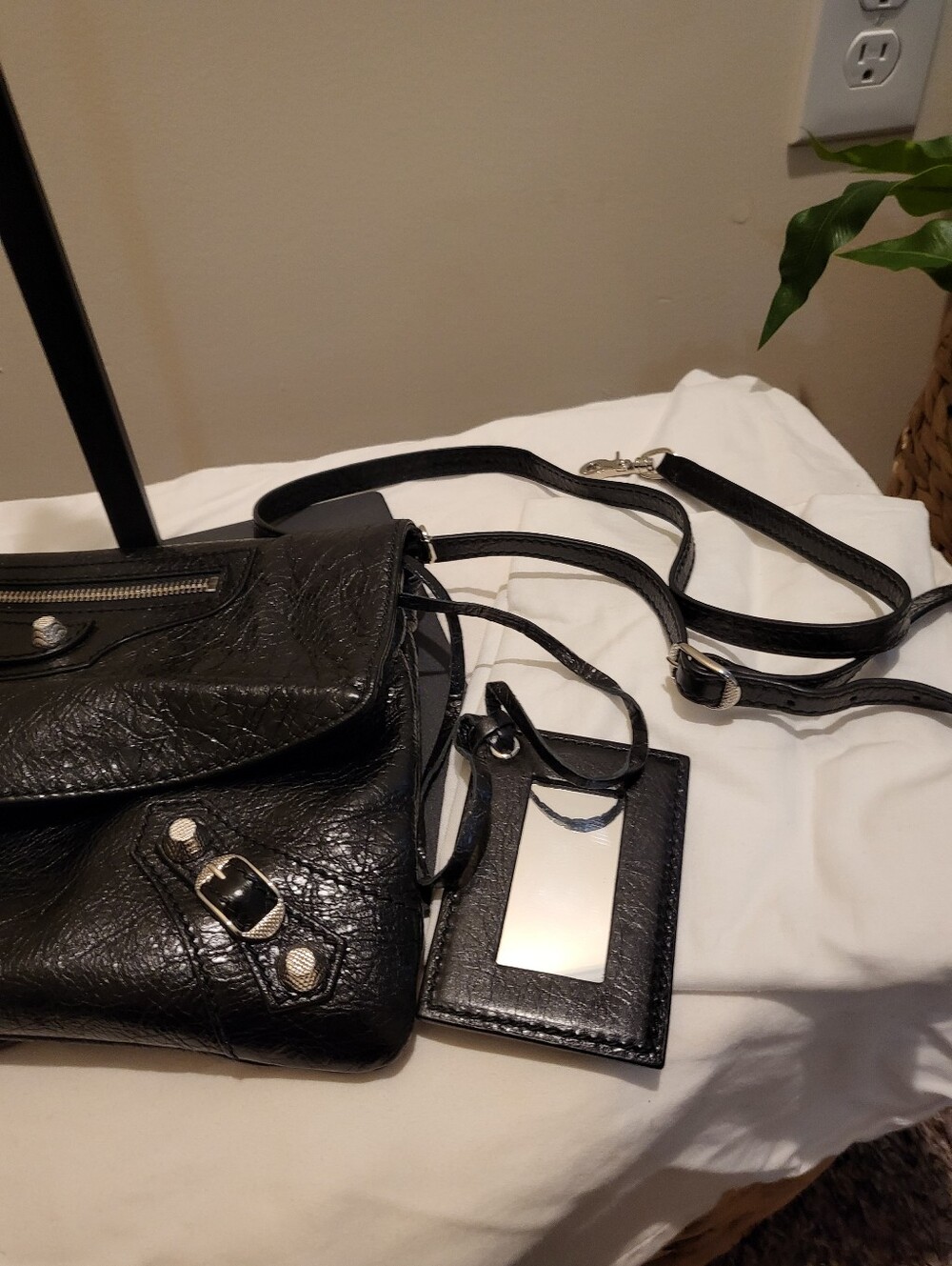 Balenciaga Agneau Giant 12 Silver Hardware Envelope Strap Clutch - Picture 4 of 12